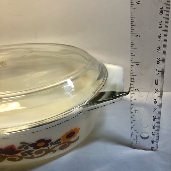 Vintage JAJ Pyrex Briarwood Oval Dish with Lid - Picture 4 of 16